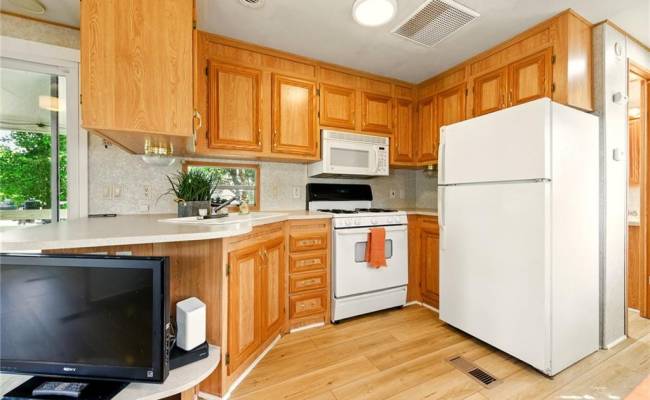 3665 Sandpiper Road, Virginia Beach, VA 23454