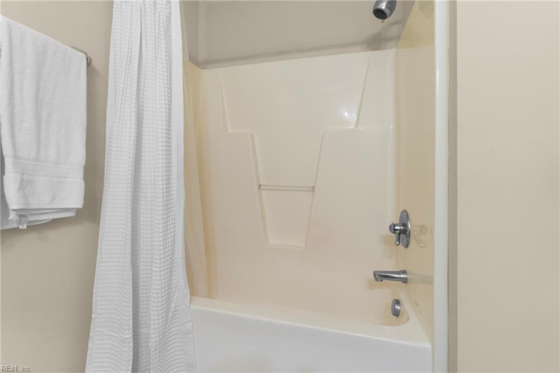 Photo 27 of 42 residential for sale in Norfolk virginia Photo 27 of 42 residential for sale in Norfolk virginia