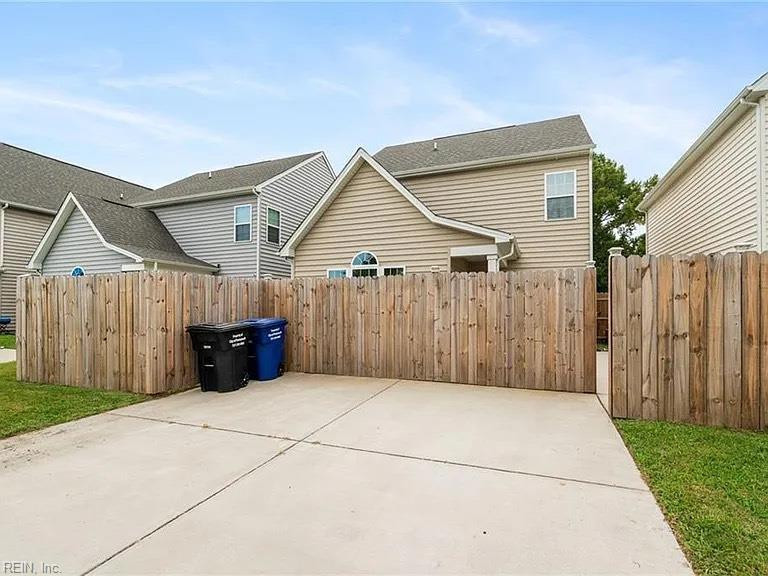Photo 23 of 25 residential for sale in Portsmouth virginia Photo 23 of 25 residential for sale in Portsmouth virginia