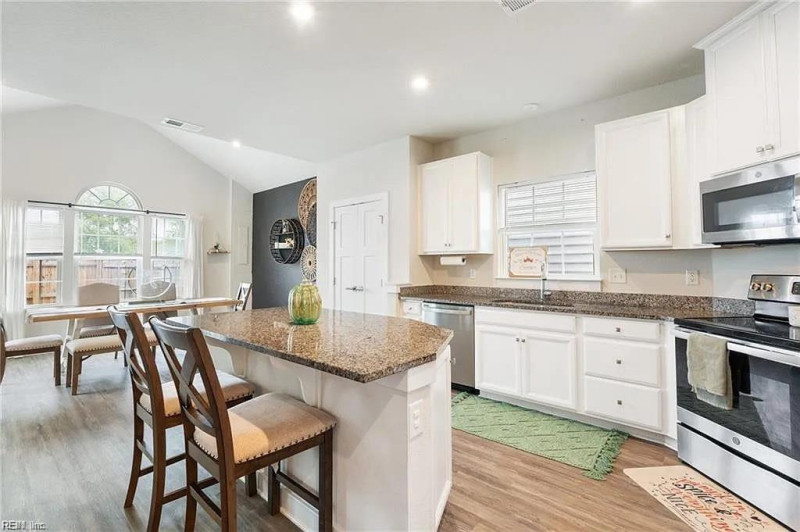 Photo 6 of 25 residential for sale in Portsmouth virginia Photo 6 of 25 residential for sale in Portsmouth virginia