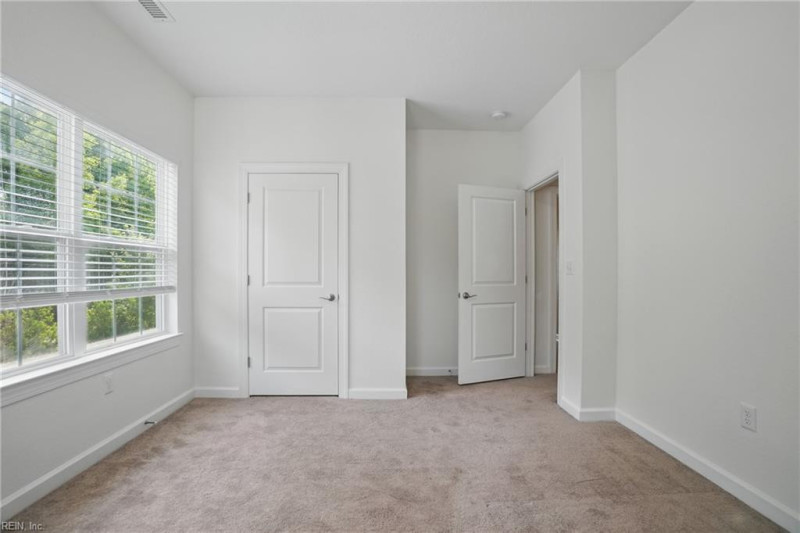 Photo 36 of 49 residential for sale in Chesapeake virginia Photo 36 of 49 residential for sale in Chesapeake virginia