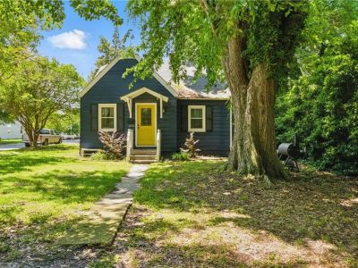 property image for 2015 Willow Wood Drive NORFOLK VA 23509
