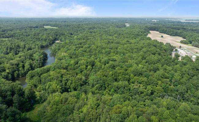 19 AC Hilltop Lane, Isle of Wight County, VA 23430