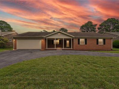 property image for 336 Newtown Road VIRGINIA BEACH VA 23462