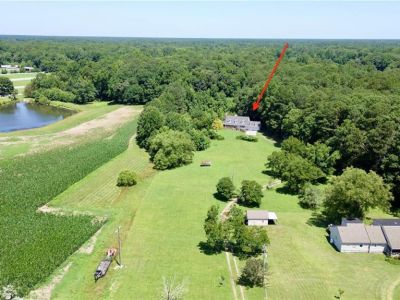 property image for 4052 Lake Point Road SUFFOLK VA 23434