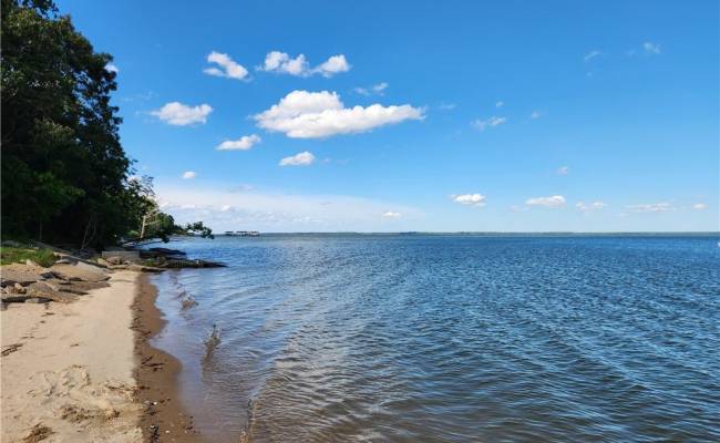 3989 River Landing Trail, Isle of Wight County, VA 23430