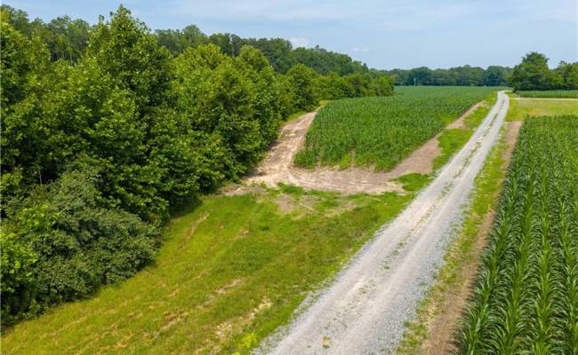 25+AC Woods Cross Road, Gloucester County, VA 23061