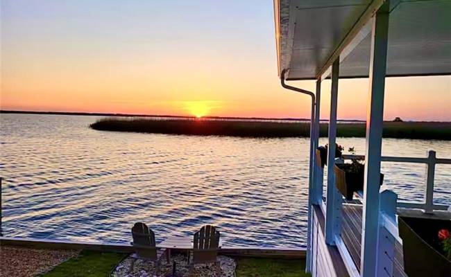 3665 Sandpiper Road, Virginia Beach, VA 23456
