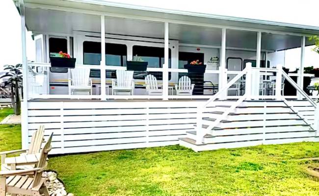 3665 Sandpiper Road, Virginia Beach, VA 23456