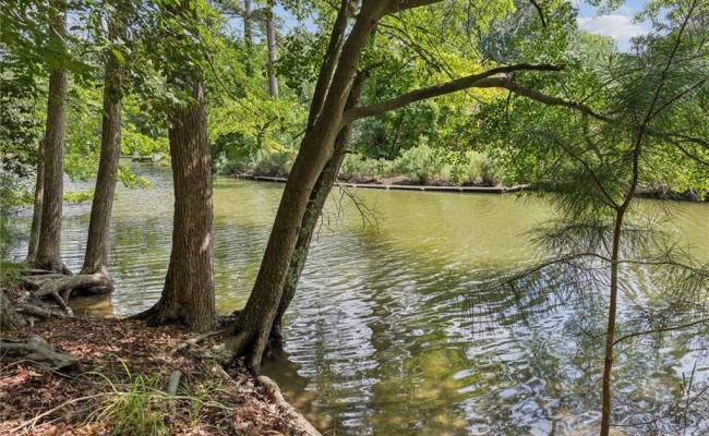 1404 Seaford Road, York County, VA 23696