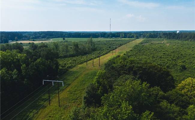 112 Ac Mill Road, Emporia, VA 23847