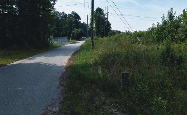 112 Ac Mill Road, Emporia, VA 23847