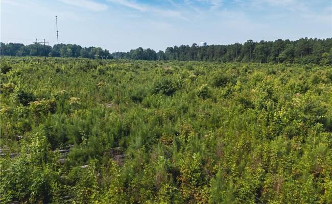 112 Ac Mill Road, Emporia, VA 23847