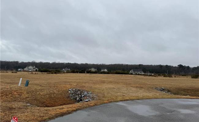 2084 Camden Court, Virginia Beach, VA 23457