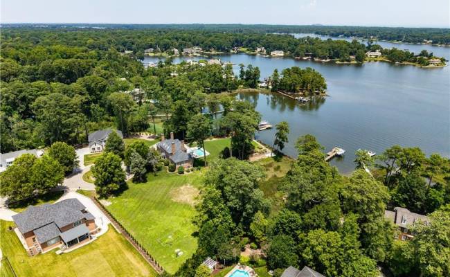 1505 Old Bay Court, Virginia Beach, VA 23454