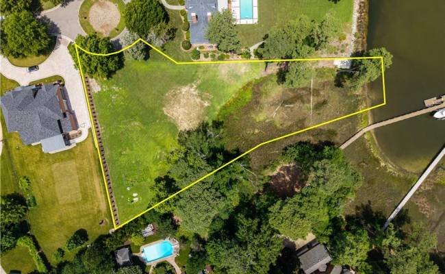 1505 Old Bay Court, Virginia Beach, VA 23454
