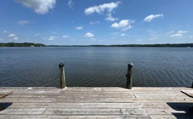27 East West Parkway, Gloucester County, VA 23061