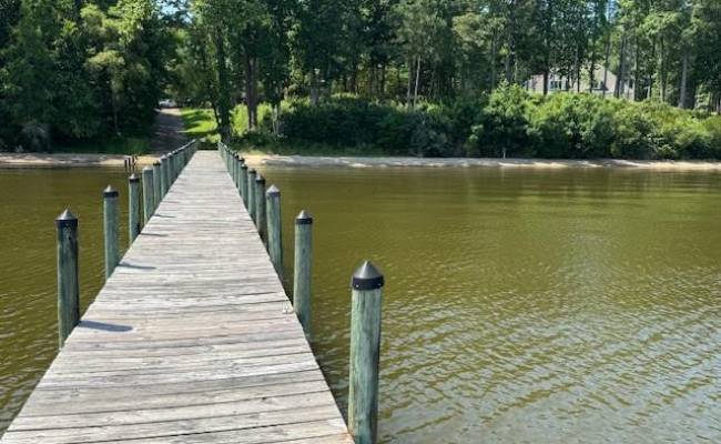 27 East West Parkway, Gloucester County, VA 23061