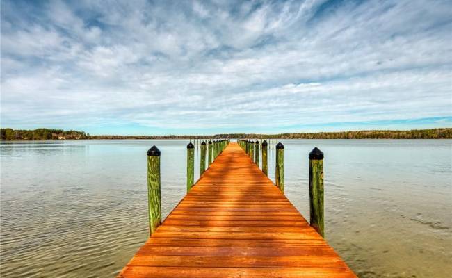27 East West Parkway, Gloucester County, VA 23061