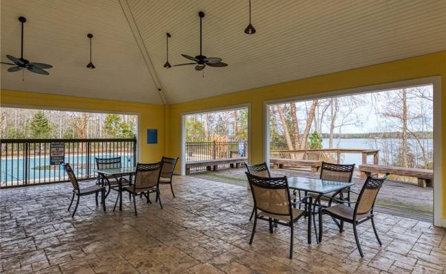 27 East West Parkway, Gloucester County, VA 23061