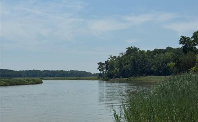 31-27 Hog Island Road, Surry County, VA 23883