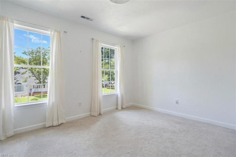 Photo 30 of 50 residential for sale in Suffolk virginia Photo 30 of 50 residential for sale in Suffolk virginia