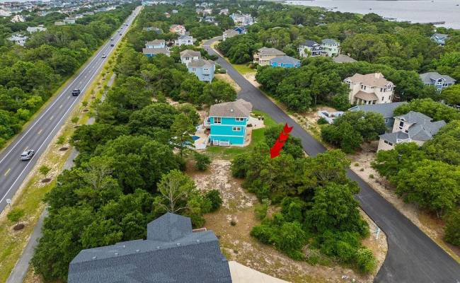 901 Seashore Crescent, Currituck County, NC 27927