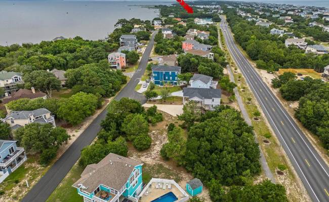 901 Seashore Crescent, Currituck County, NC 27927