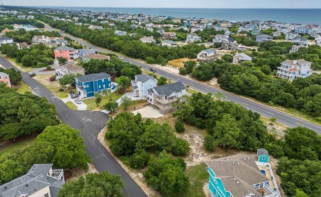 901 Seashore Crescent, Currituck County, NC 27927