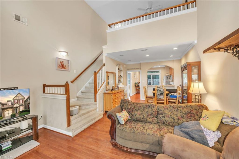Photo 8 of 17 residential for sale in Virginia Beach virginia