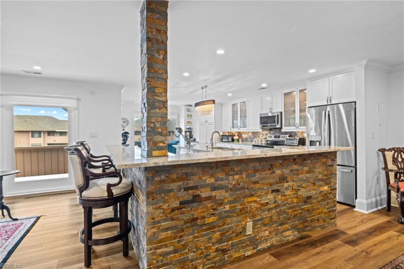 Photo 17 of 47 residential for sale in Virginia Beach virginia