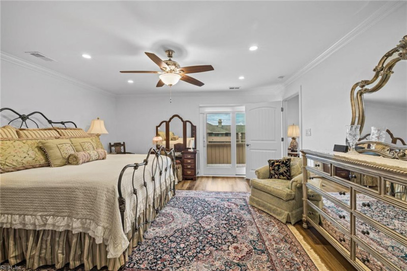 Photo 24 of 47 residential for sale in Virginia Beach virginia