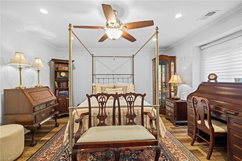 Photo 34 of 47 residential for sale in Virginia Beach virginia