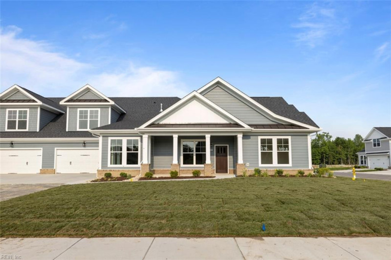 Photo 1 of 31 residential for sale in Suffolk virginia