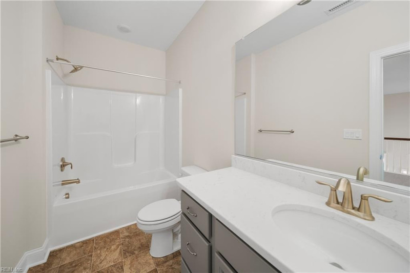 Photo 13 of 25 residential for sale in Suffolk virginia