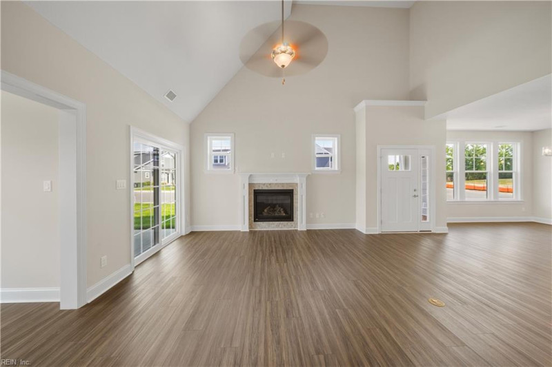 Photo 5 of 25 residential for sale in Suffolk virginia