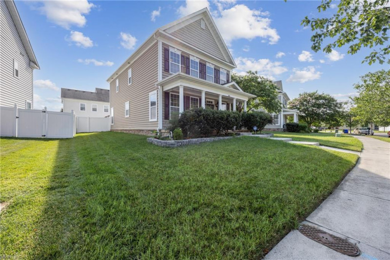 Photo 4 of 42 residential for sale in Suffolk virginia Photo 4 of 42 residential for sale in Suffolk virginia
