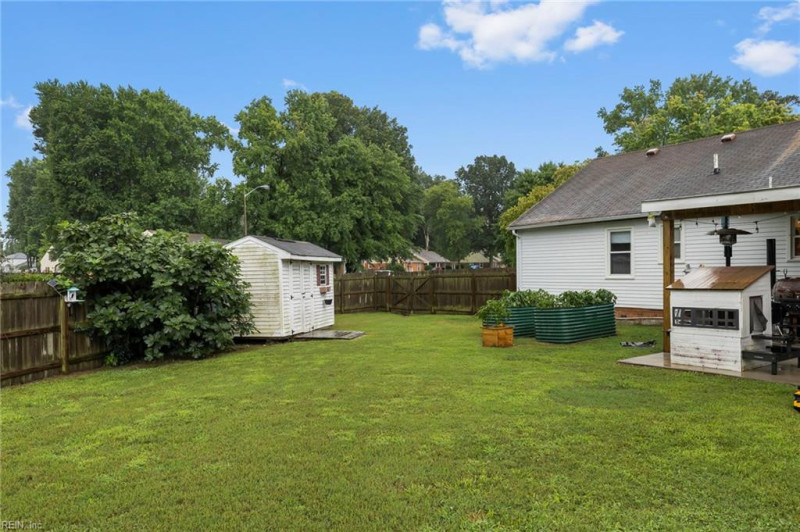 Photo 27 of 28 residential for sale in Chesapeake virginia Photo 27 of 28 residential for sale in Chesapeake virginia