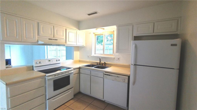 Photo 10 of 46 residential for sale in Virginia Beach virginia Photo 10 of 46 residential for sale in Virginia Beach virginia