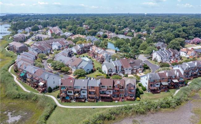 730 Charthouse Circle, Hampton, VA 23664
