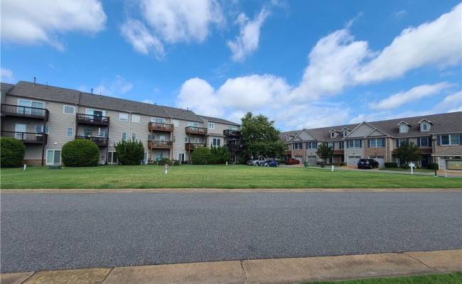 730 Charthouse Circle, Hampton, VA 23664