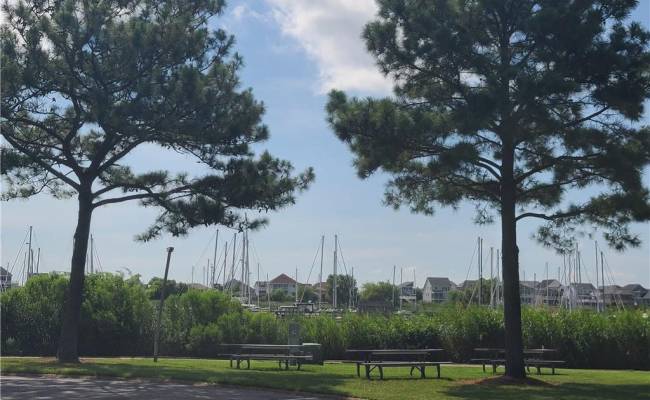 730 Charthouse Circle, Hampton, VA 23664