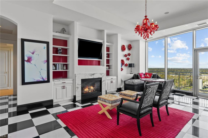 Photo 15 of 49 residential for sale in Virginia Beach virginia