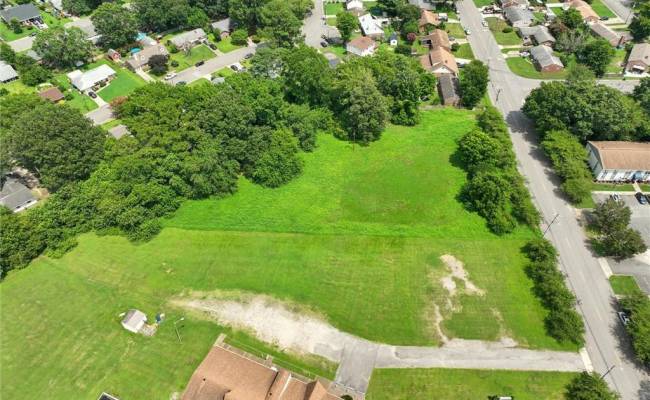691 Dresden Drive, Newport News, VA 23601