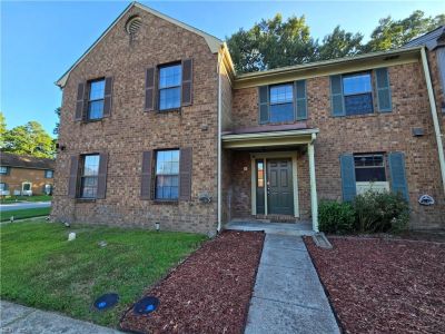 property image for 374 Circuit Lane NEWPORT NEWS VA 23608