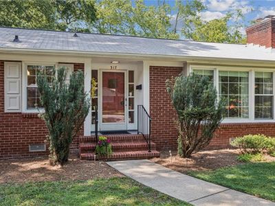 property image for 317 Central Parkway NEWPORT NEWS VA 23606