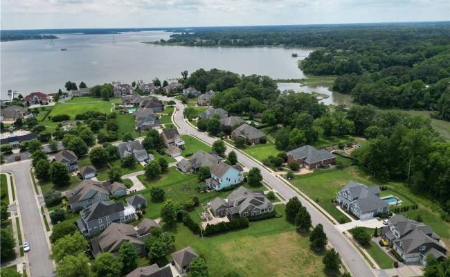 313 Tindall's Court, Suffolk, VA 23436