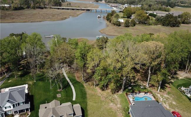 L195 Raintree Circle, Suffolk, VA 23435