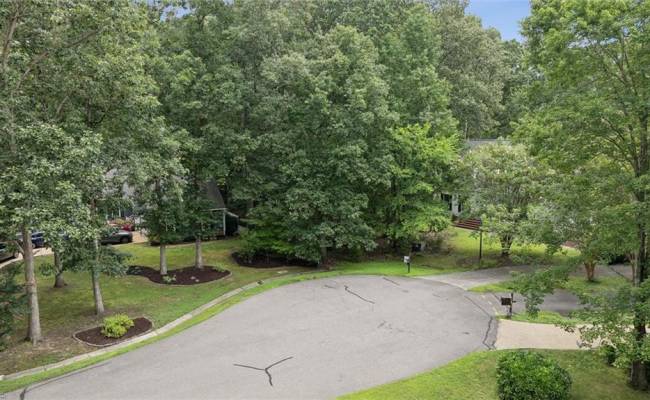 119 Rosemount , James City County, VA 23188
