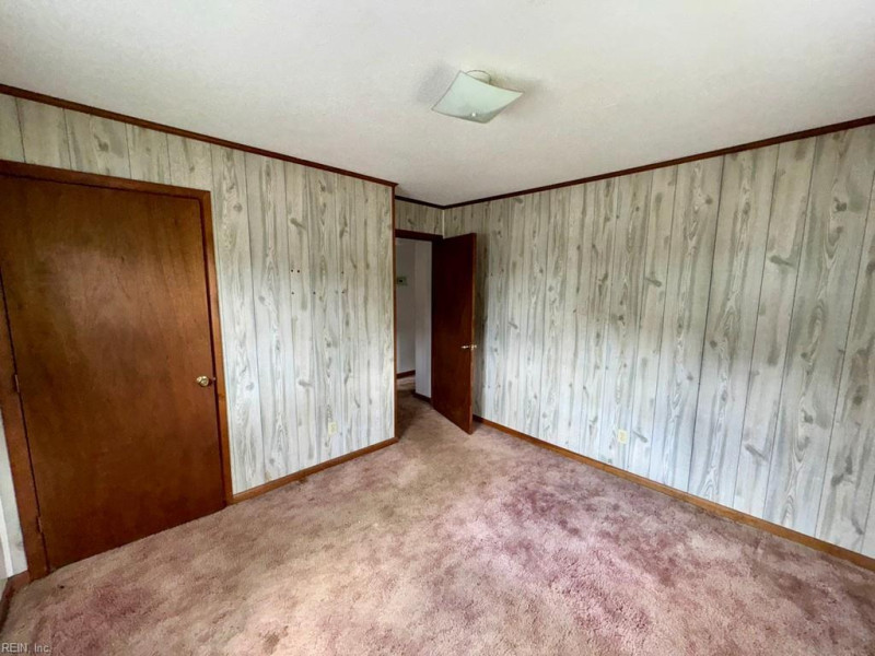 Photo 22 of 24 residential for sale in Chesapeake virginia